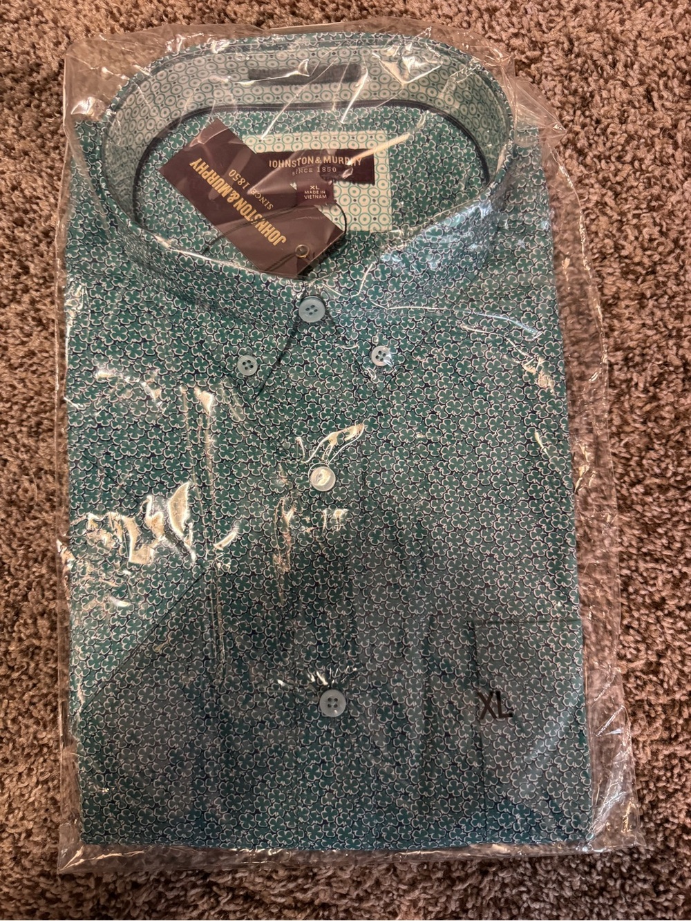 Johnston & Murphy Green Shamrock Pattern Button-Down short sleeve Shirt